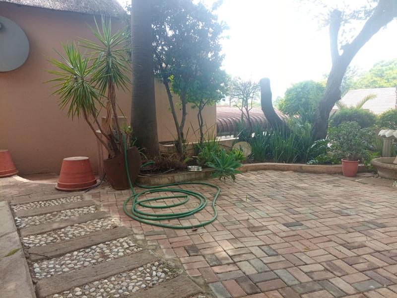 4 Bedroom Property for Sale in Ifafi North West
